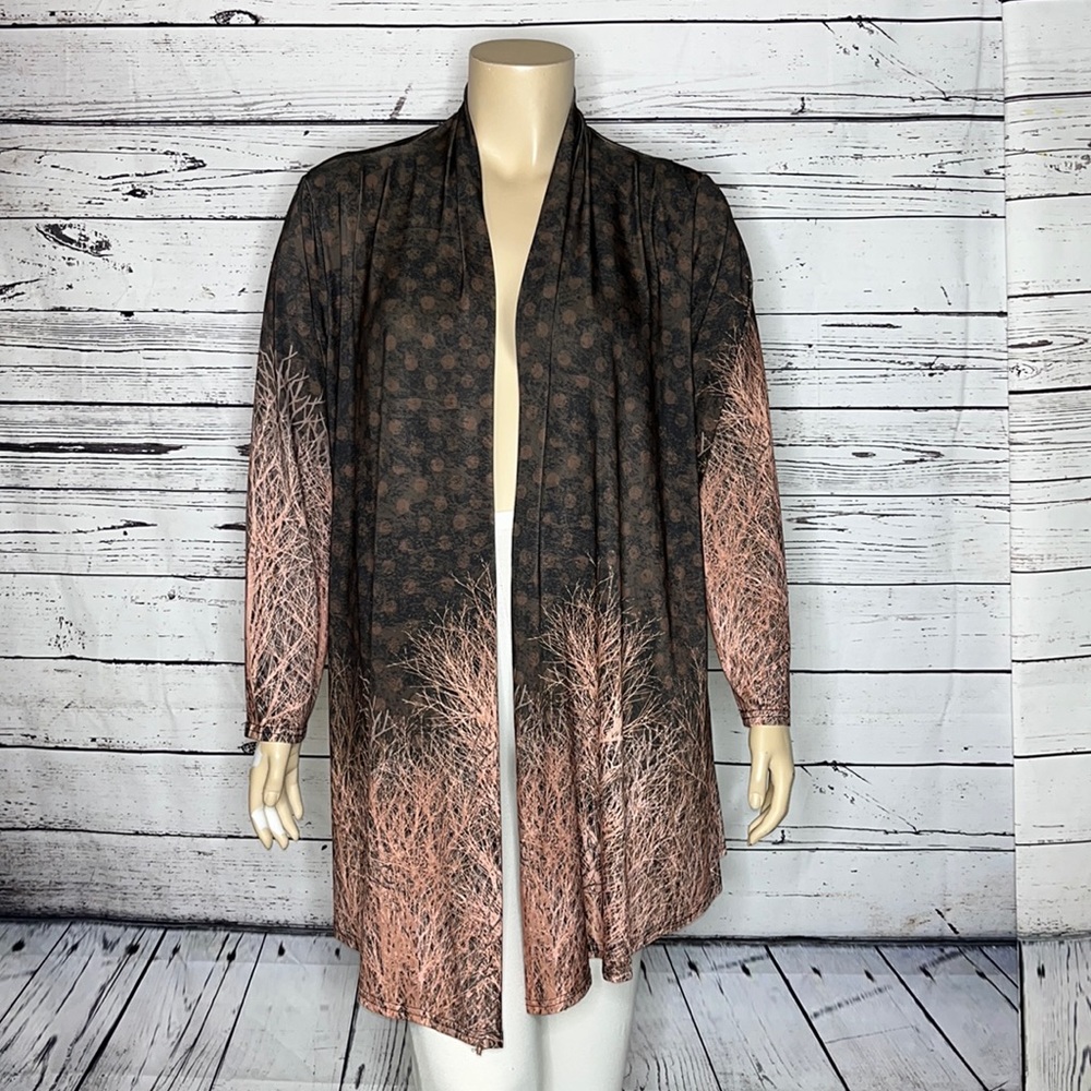 Lily by Firmiana 1X Open-Front Women's Cardigan in Brown and Peach